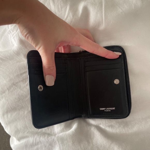 Saint Laurent Wallet - Picture 4 of 6